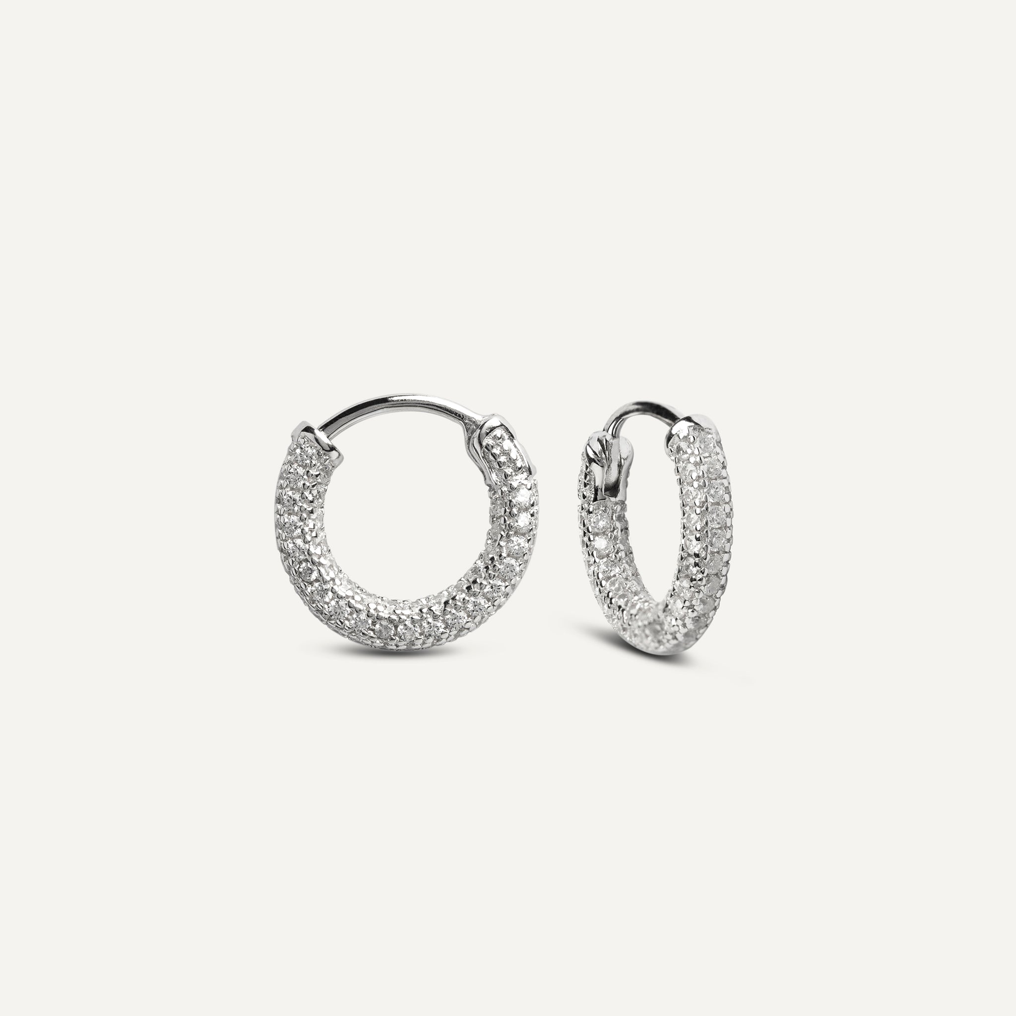 NINA HOOPS